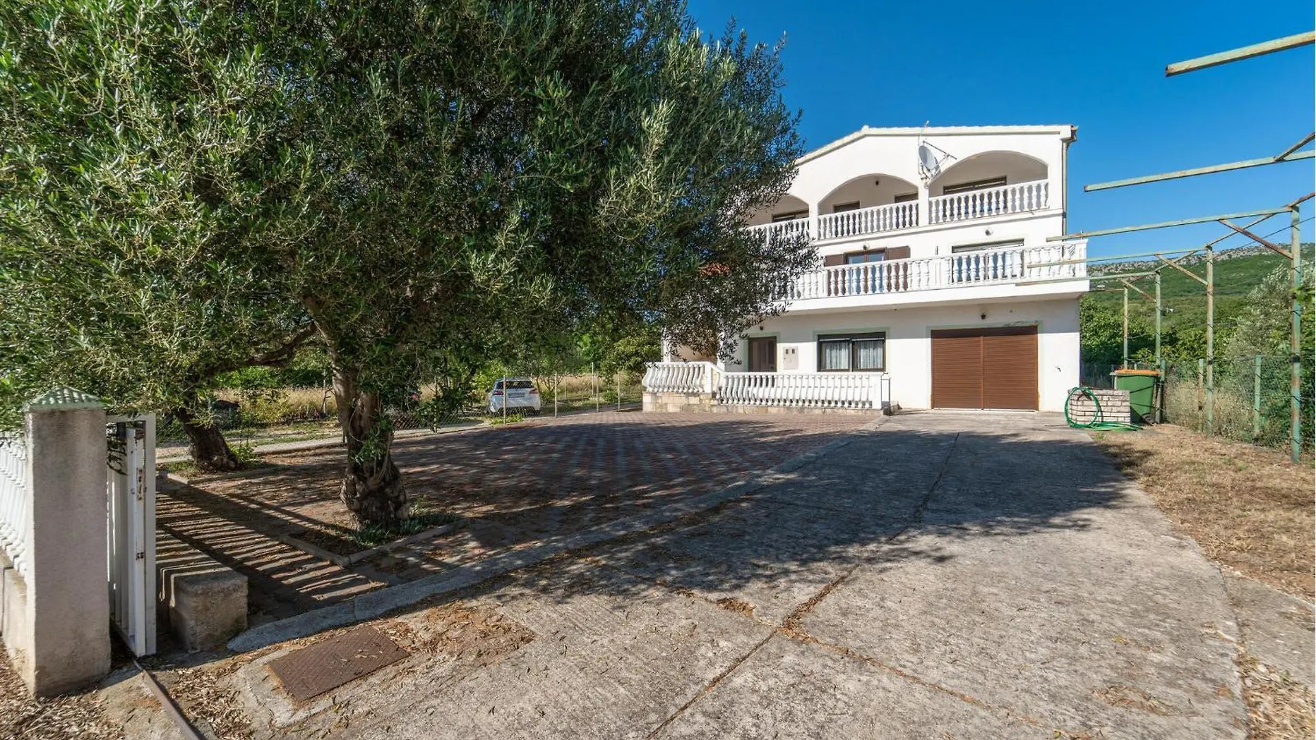 1 Bedroom Cozy Apartment In Krusevo 0*, Kruševo كرواتيا